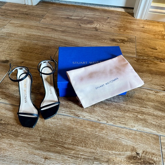Stuart Weitzman Nudistcurve 100 Sandal, size 5.5 - Picture 6 of 8